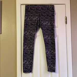 Black white and grey leggings